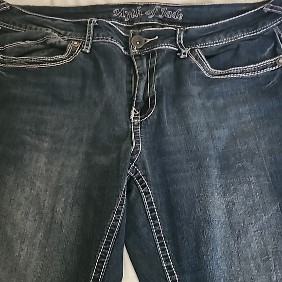 Myth of Jade Dark Blue Jeans with Embroidered Pocket Size 12 - Picture 3 of 8